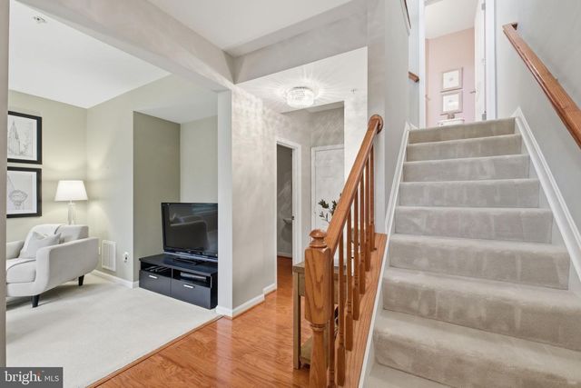 627 AVA CIR NE, Washington, DC 20017