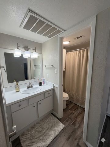 11457 Dennis Road 301, Dallas, TX 75229