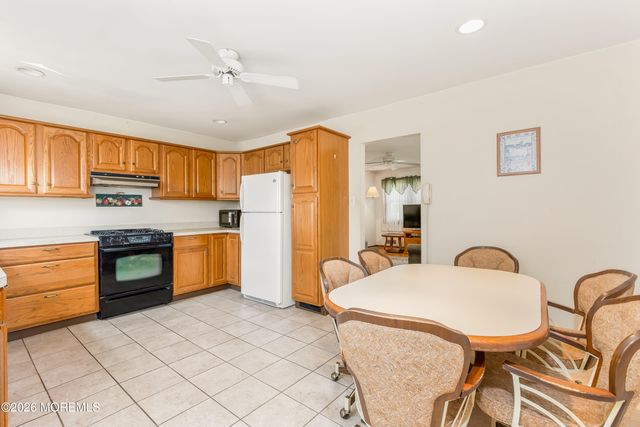 44 Garfield Place, Sayreville, NJ 08859