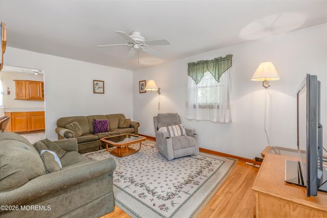 44 Garfield Place, Sayreville, NJ 08859