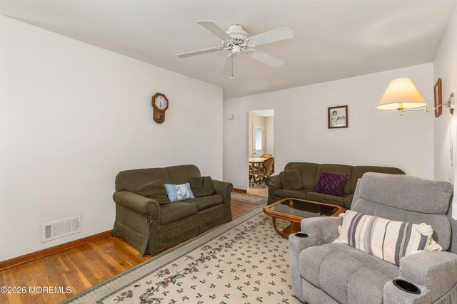 44 Garfield Place, Sayreville, NJ 08859