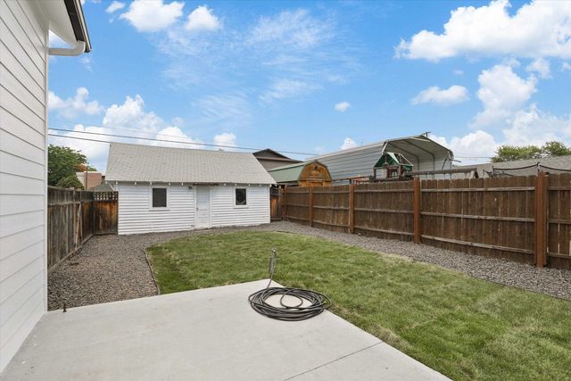 2801 E Diamond Ave, Spokane, WA 99217