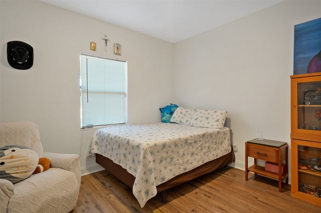 629 El Paso, Bullard, TX 75757
