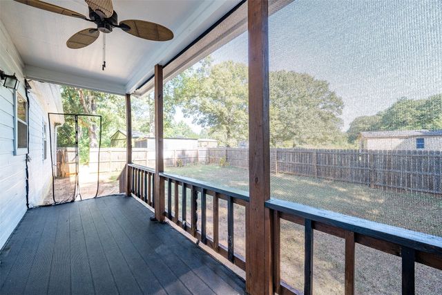629 El Paso, Bullard, TX 75757