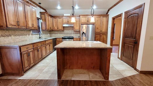 10761 214th Street, Blanchard, OK 73010