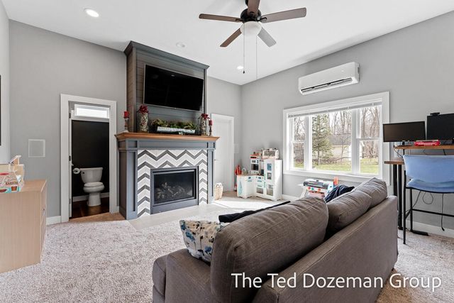 10800 96th Avenue, Allendale Twp, MI 49401