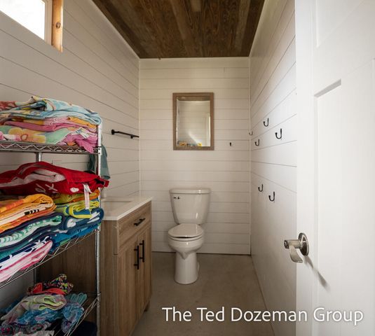 10800 96th Avenue, Allendale Twp, MI 49401