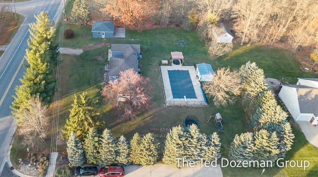 10800 96th Avenue, Allendale Twp, MI 49401