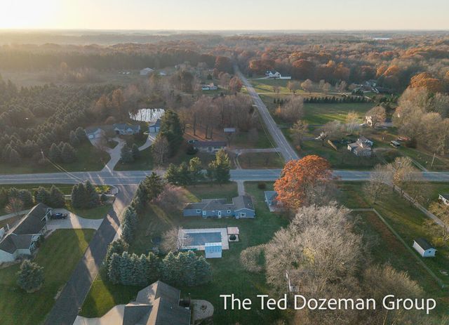 10800 96th Avenue, Allendale Twp, MI 49401