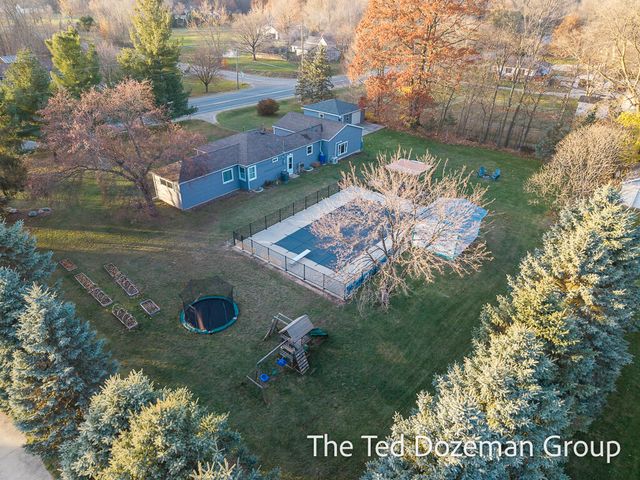 10800 96th Avenue, Allendale Twp, MI 49401