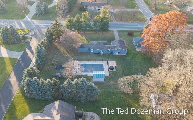 10800 96th Avenue, Allendale Twp, MI 49401