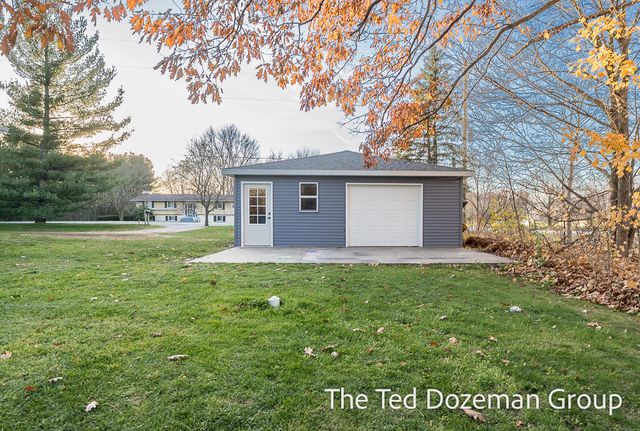 10800 96th Avenue, Allendale Twp, MI 49401