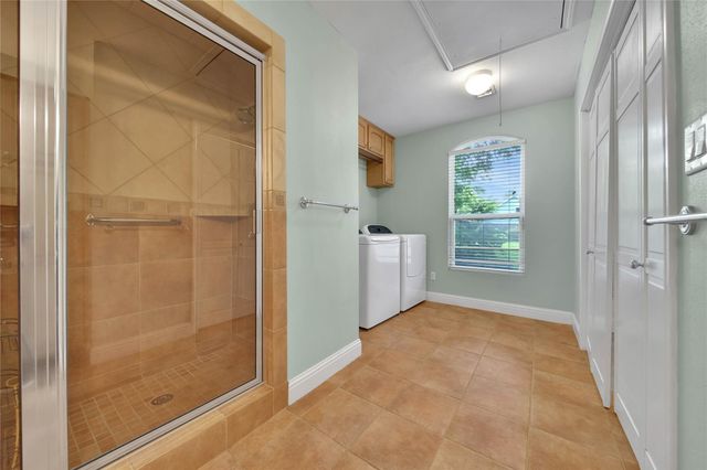 1583 Sue Barnett Drive, Houston, TX 77018