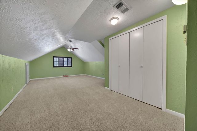 1583 Sue Barnett Drive, Houston, TX 77018
