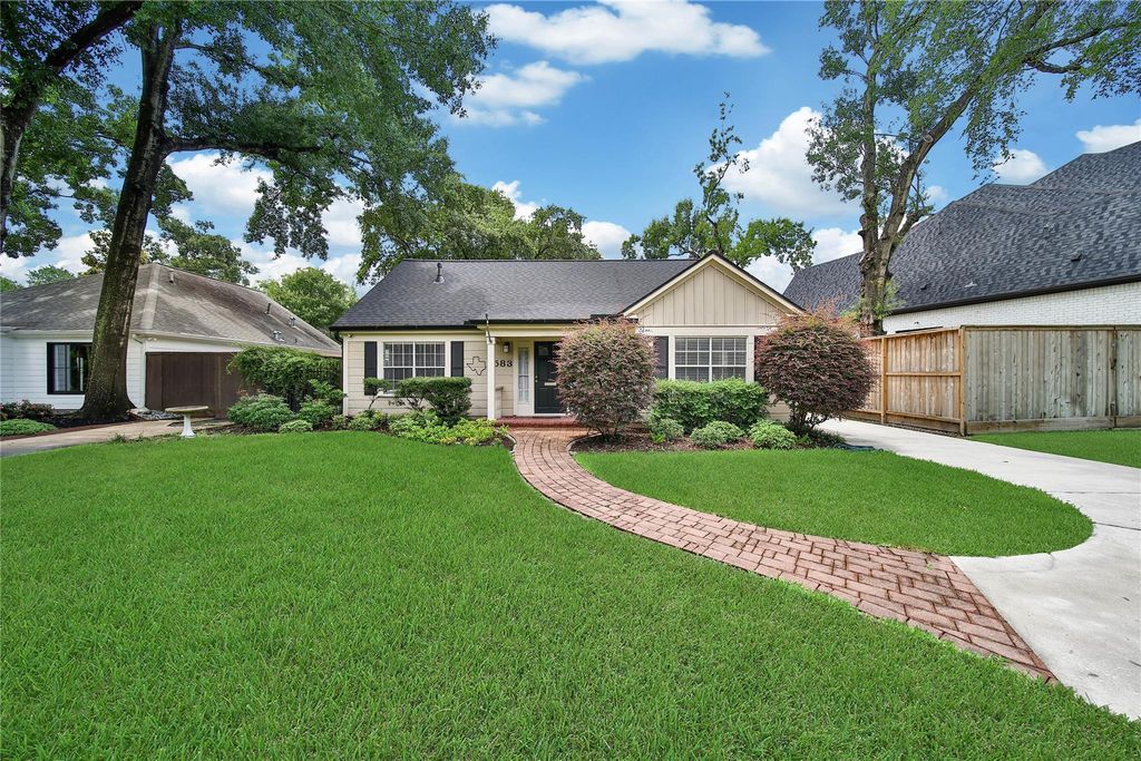 1583 Sue Barnett Drive, Houston, TX 77018
