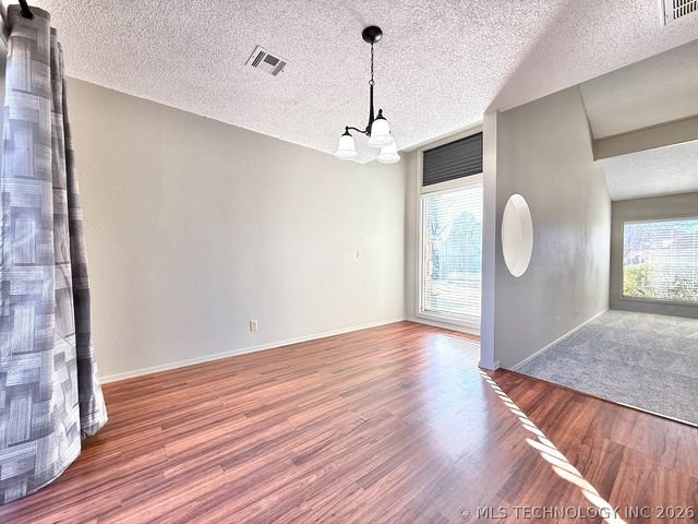 8007 S 88th East Avenue, Tulsa, OK 74113