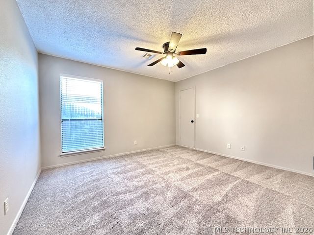 8007 S 88th East Avenue, Tulsa, OK 74113