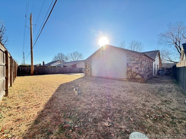8007 S 88th East Avenue, Tulsa, OK 74113