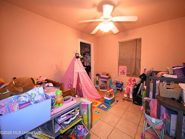 6222 W Lamar Street, Bay Saint Louis, MS 39520