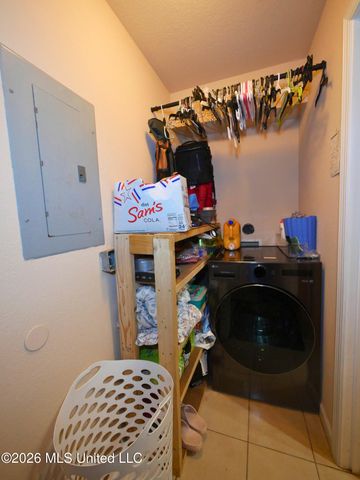 6222 W Lamar Street, Bay Saint Louis, MS 39520