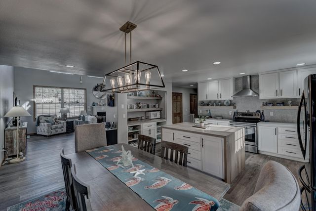 13451 ROCKWOOD RD, Rapid City, SD 57702