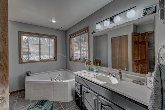 13451 ROCKWOOD RD, Rapid City, SD 57702