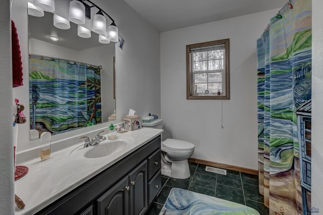 13451 ROCKWOOD RD, Rapid City, SD 57702