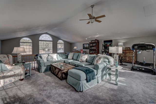 13451 ROCKWOOD RD, Rapid City, SD 57702