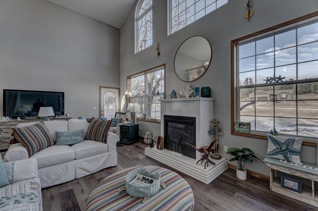 13451 ROCKWOOD RD, Rapid City, SD 57702