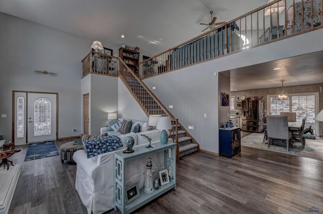 13451 ROCKWOOD RD, Rapid City, SD 57702