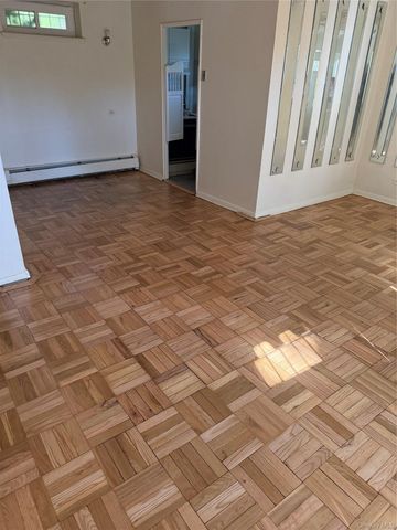 150 Grand Central Parkway 100GA, Jamaica, NY 11432
