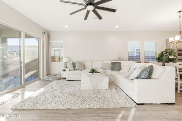 22889 E CARRIAGE Way, Queen Creek, AZ 85142