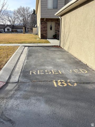 180 S TAMARAK CIR, Lehi, UT 84043