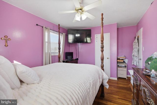 13006 PARKLAND DR, Rockville, MD 20853