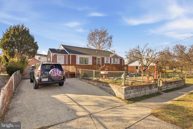 13006 PARKLAND DR, Rockville, MD 20853