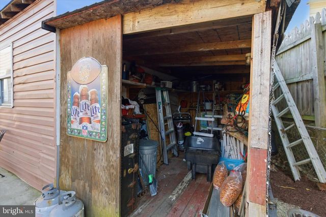 13006 PARKLAND DR, Rockville, MD 20853