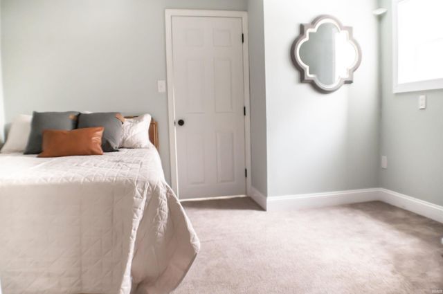 9900 Autumn Lane, Mount Vernon, IN 47620