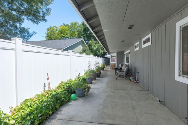 2741 Brae Drive, Medford, OR 97501