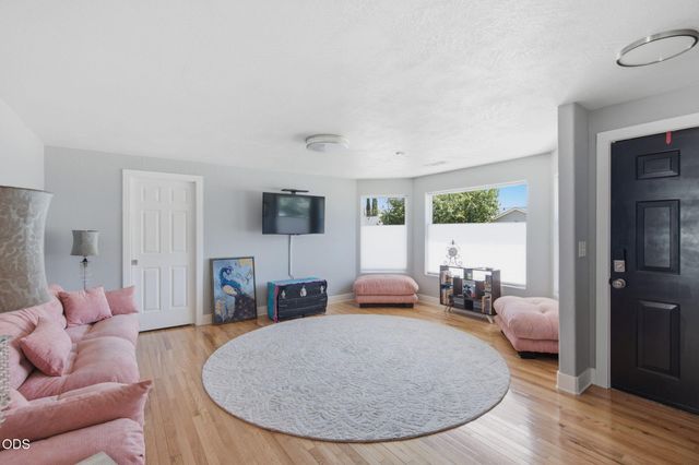 2741 Brae Drive, Medford, OR 97501