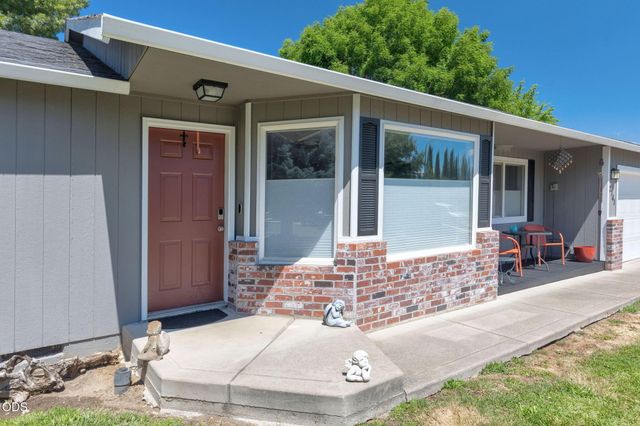 2741 Brae Drive, Medford, OR 97501