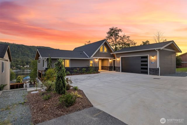 18162 Freedom Lane, Mount Vernon, WA 98274