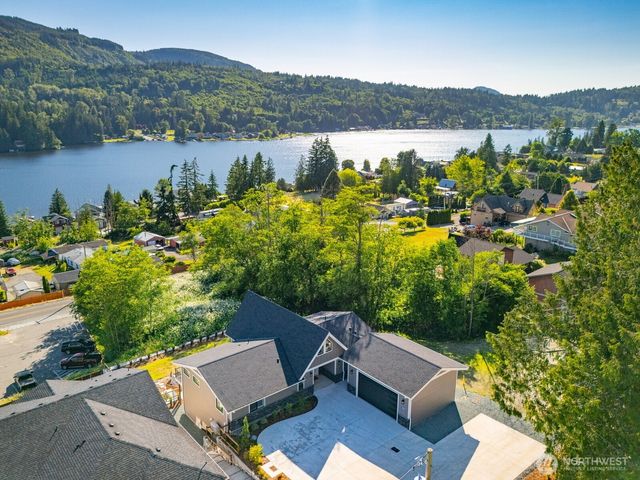 18162 Freedom Lane, Mount Vernon, WA 98274
