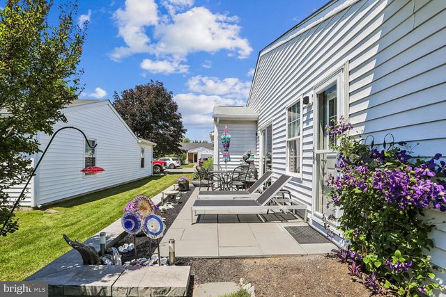 5697 CRABAPPLE DR, Frederick, MD 21703