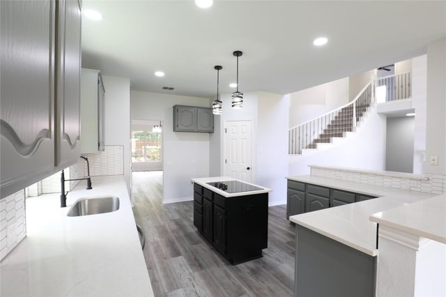 3620 Flintstone Drive, Plano, TX 75074