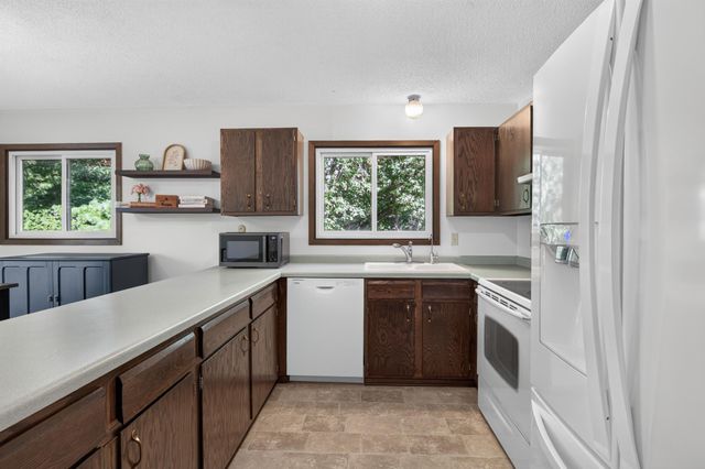 1442 Arden View Drive, Arden Hills, MN 55112