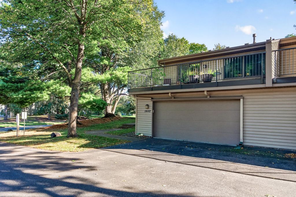 1442 Arden View Drive, Arden Hills, MN 55112 — photo 2