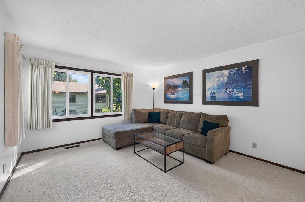1442 Arden View Drive, Arden Hills, MN 55112 — photo 3