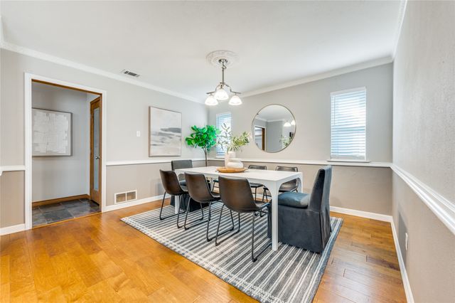 512 Stillmeadow Drive, Richardson, TX 75081