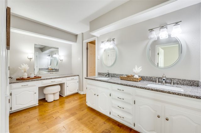 512 Stillmeadow Drive, Richardson, TX 75081