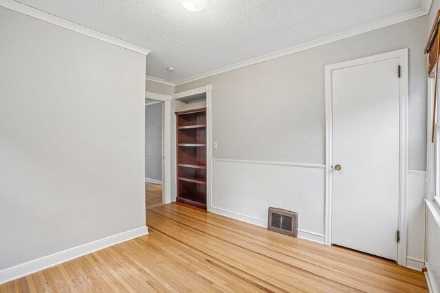 6820 Sheridan Avenue S, Richfield, MN 55423
